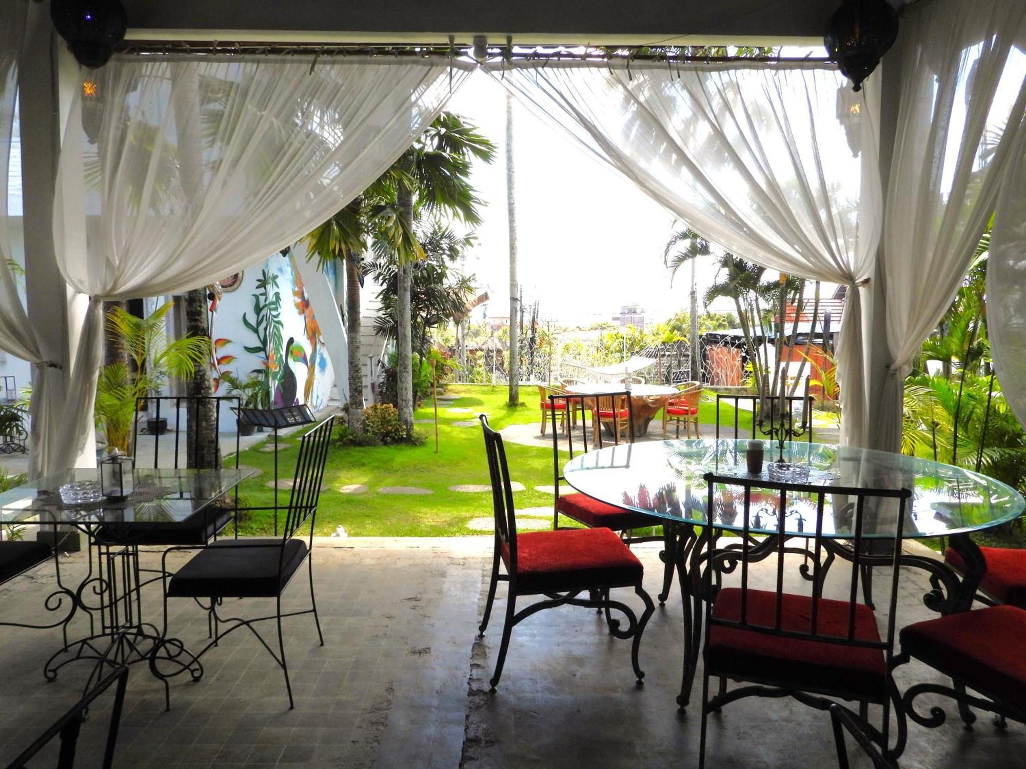 Surga Homestay Jimbaran  Luaran gambar