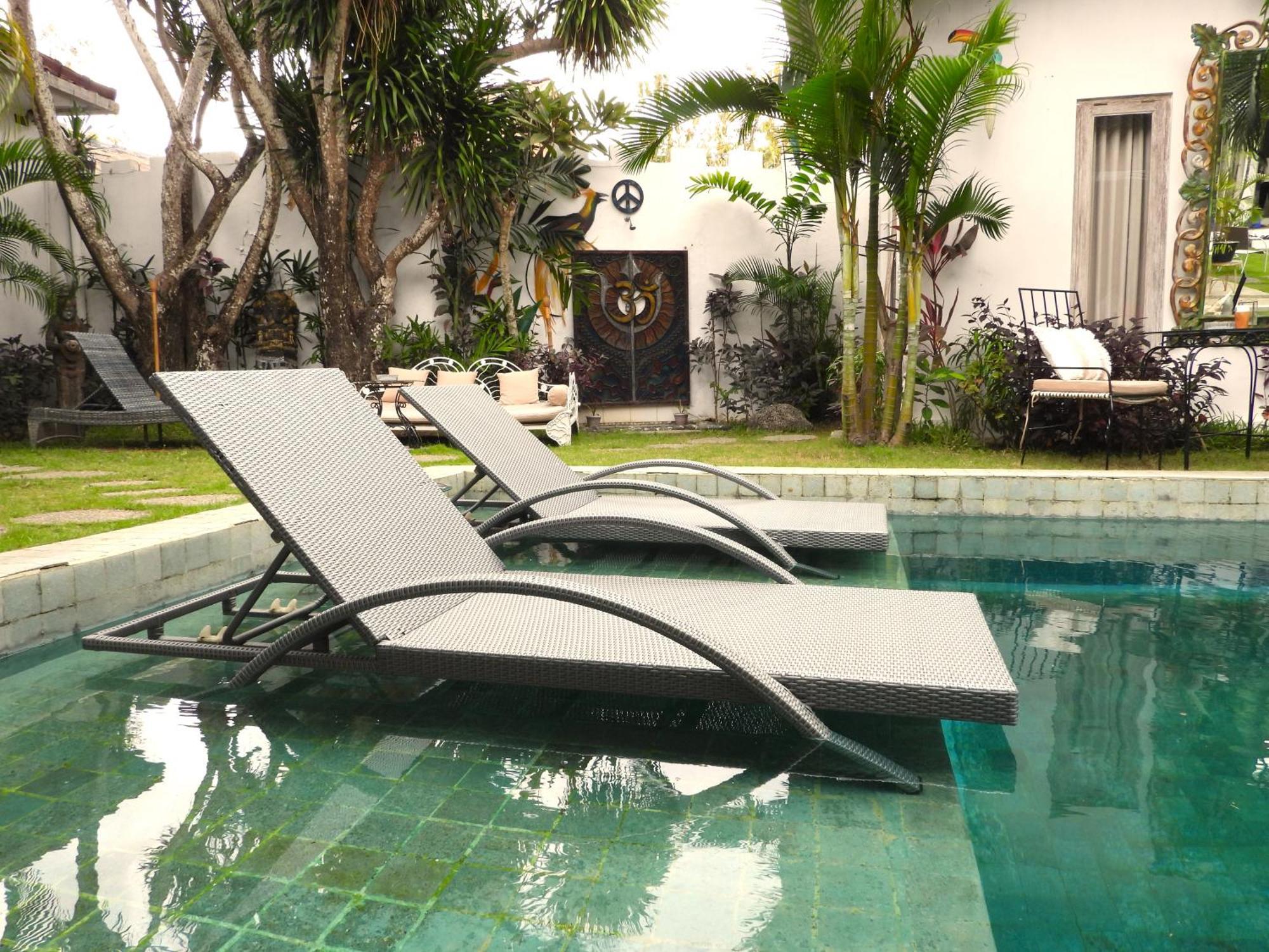 Surga Homestay Jimbaran  Luaran gambar