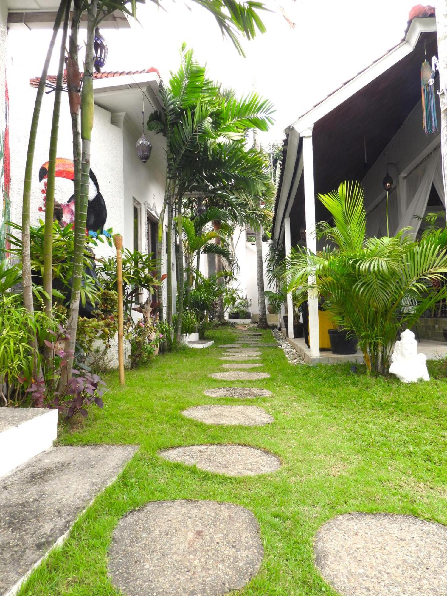 Surga Homestay Jimbaran  Luaran gambar